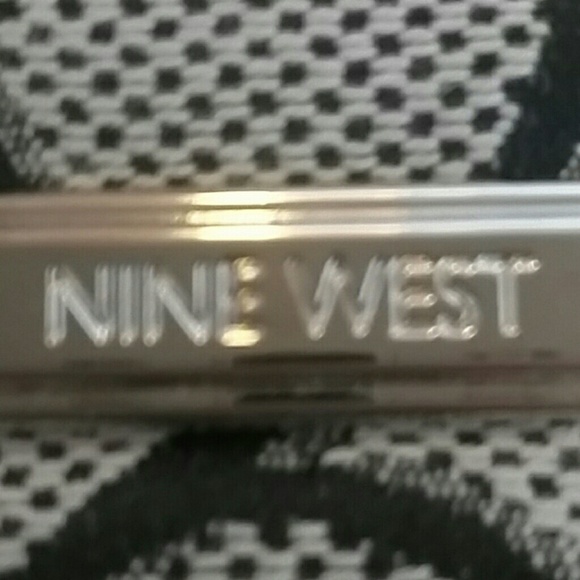 Nine West purse - Picture 3 of 5